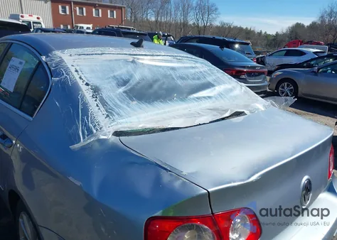 2007 Volkswagen Passat Sedan from USA, damaged, VIN WVWAU73C87P118953